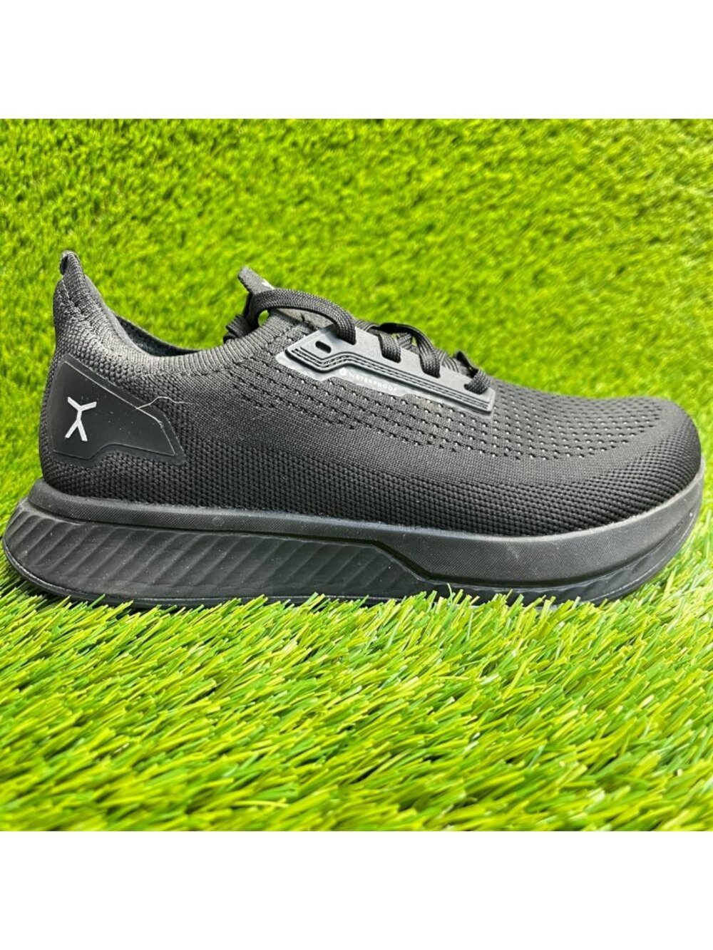Flux Footwear Adapt Waterproof Runner Black Womens Size 7.5 Walking Knit Shoes